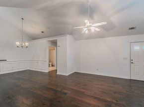 803  Cara Lane , Arlington Texas 76012