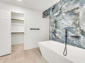 5807  Winding Woods Trail , Dallas Texas 75227