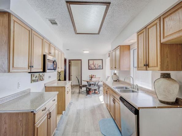 1718  Brighton Drive , Carrollton Texas 75007