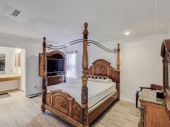 1718  Brighton Drive , Carrollton Texas 75007