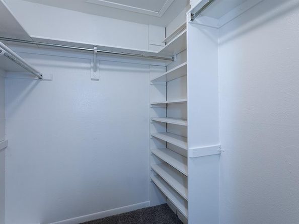 7450  Holly Hill Drive  105, Dallas Texas 75231