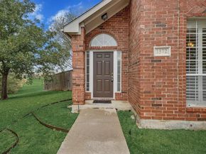 1372  Mae  , Carrollton Texas 75007