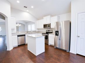 10813  Valor Trail , Fort Worth Texas 76108