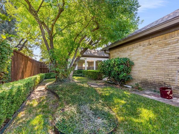 6015  Blue Mist Lane , Dallas Texas 75248