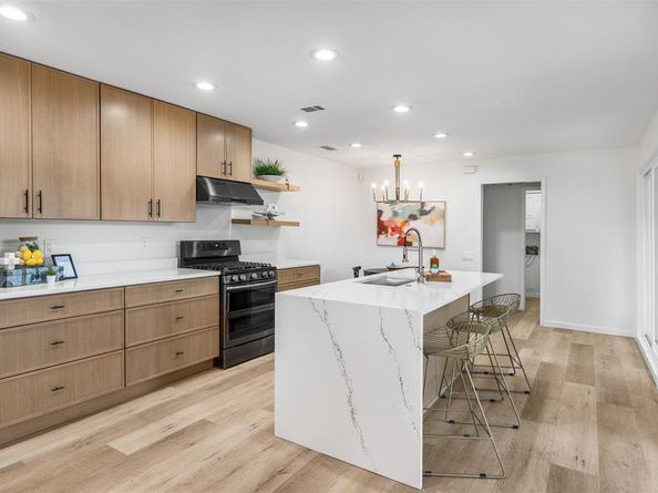 6015  Blue Mist Lane , Dallas Texas 75248