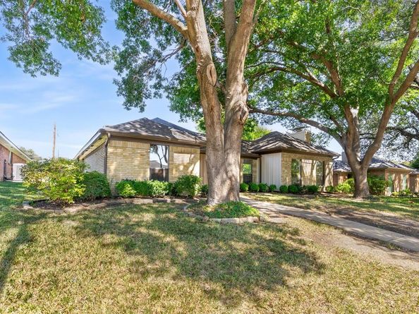 6015  Blue Mist Lane , Dallas Texas 75248