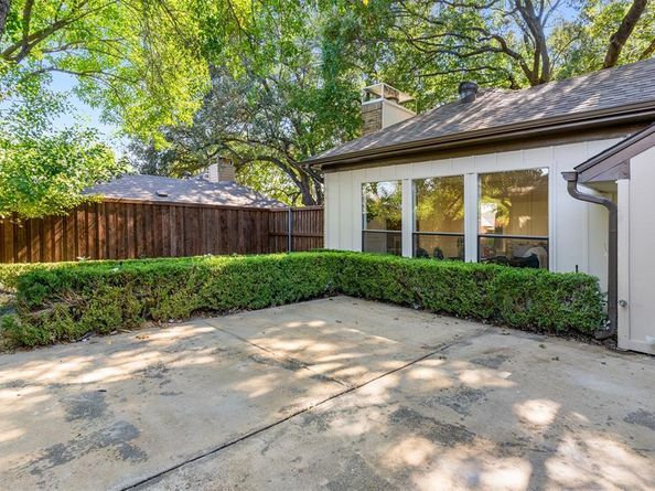 6015  Blue Mist Lane , Dallas Texas 75248