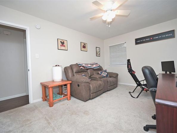 2708  Foxcroft Circle , Denton Texas 76209