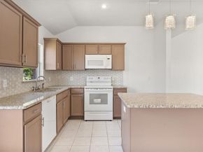 1406  Anglican Drive , Arlington Texas 76002