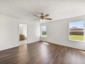 1406  Anglican Drive , Arlington Texas 76002