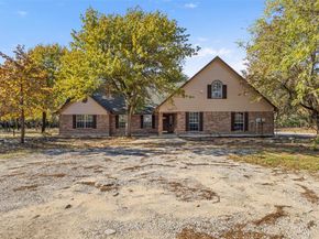 1522  Oakwood Drive , Denton Texas 76205