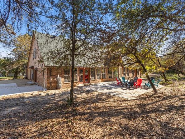 1522  Oakwood Drive , Denton Texas 76205