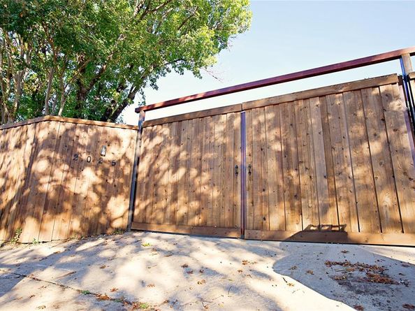 2025  High Bluff Drive , Garland Texas 75041