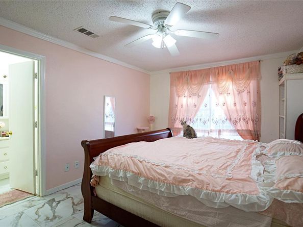 2025  High Bluff Drive , Garland Texas 75041