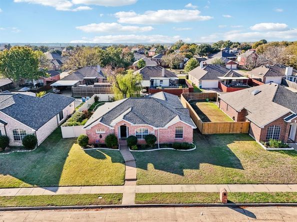 7313  San Carlos Drive , Rowlett Texas 75089