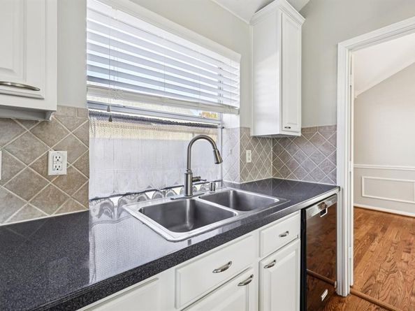 7313  San Carlos Drive , Rowlett Texas 75089