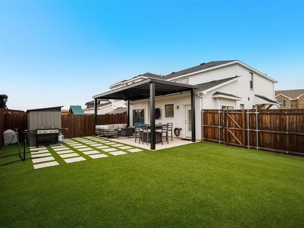 1280  Lamar Drive , Lewisville Texas 75077