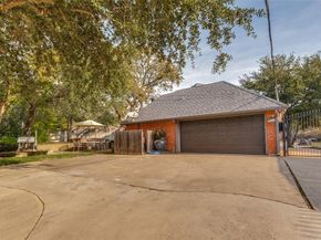 2400  Wild Rose Court , Arlington Texas 76006
