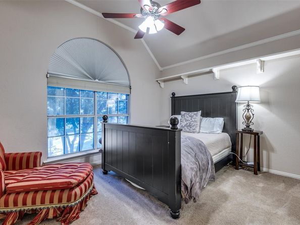 2400  Wild Rose Court , Arlington Texas 76006