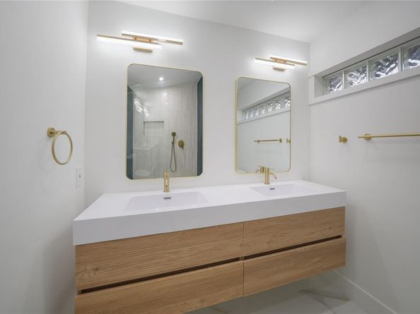 2708  Lark Circle , Plano Texas 75075