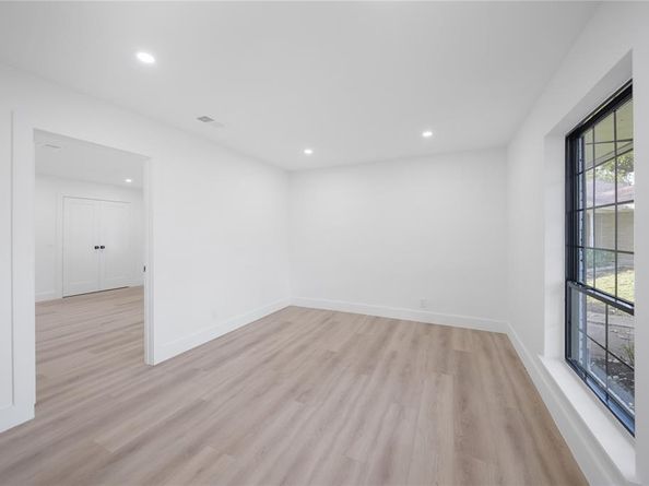 2708  Lark Circle , Plano Texas 75075