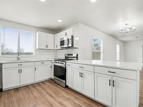 928  Ash Crescent Street , Fort Worth Texas 76104