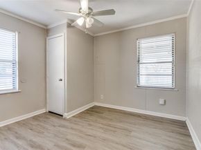 2705 W Fuller Avenue , Fort Worth Texas 76133