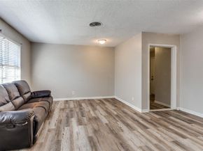 2705 W Fuller Avenue , Fort Worth Texas 76133