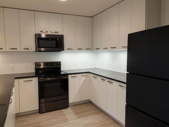 1200  Main Street  902, Dallas Texas 75202