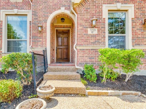 7219  Comal Drive , Irving Texas 75039
