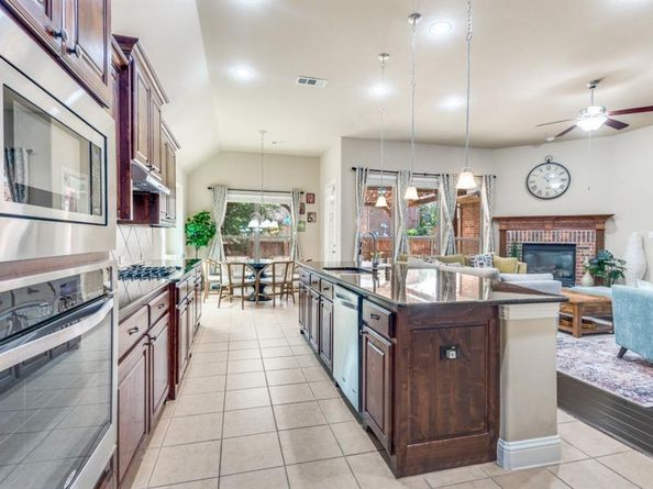 7219  Comal Drive , Irving Texas 75039