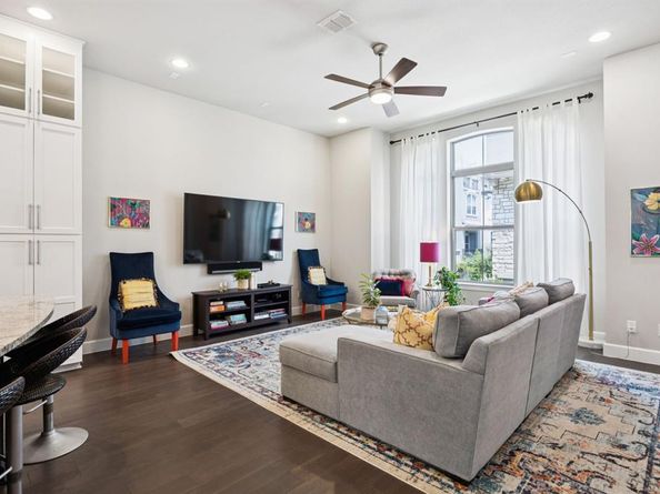 779  Lacey Oaks Place , Dallas Texas 75204