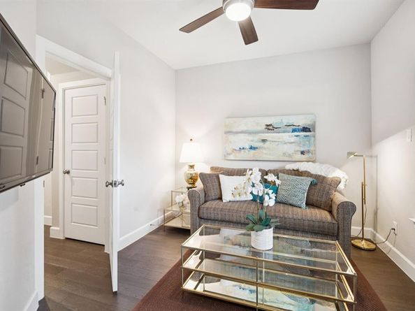 779  Lacey Oaks Place , Dallas Texas 75204