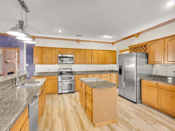 2600  Bowie Drive , Mesquite Texas 75181