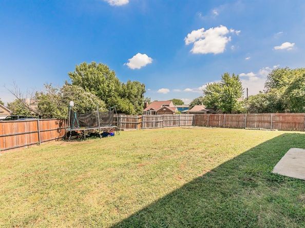 5915  Rocky Point Drive , Arlington Texas 76018