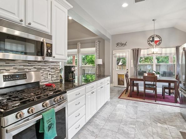 708  Cresthaven Drive , McKinney Texas 75071