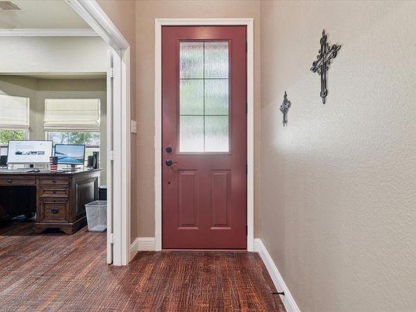 708  Cresthaven Drive , McKinney Texas 75071