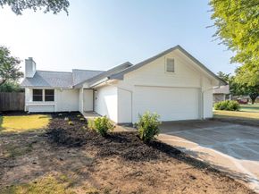 6205  Patriotic Court , Arlington Texas 76002