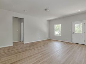 5017  Cottey Street , Fort Worth Texas 76105