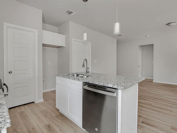 5017  Cottey Street , Fort Worth Texas 76105