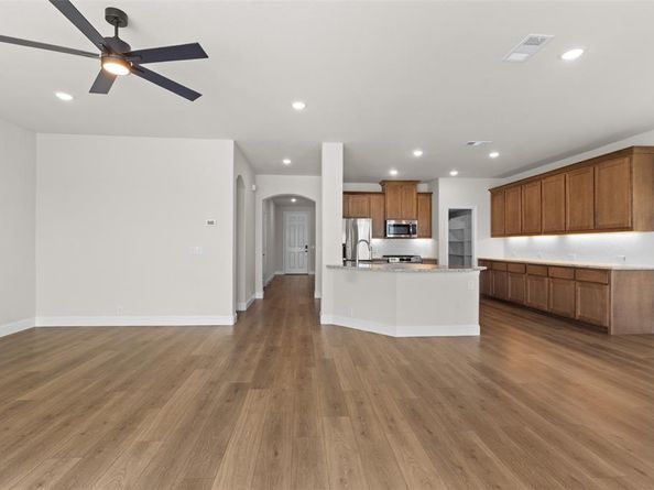 155  Red Cedar Court , Balch Springs Texas 75181