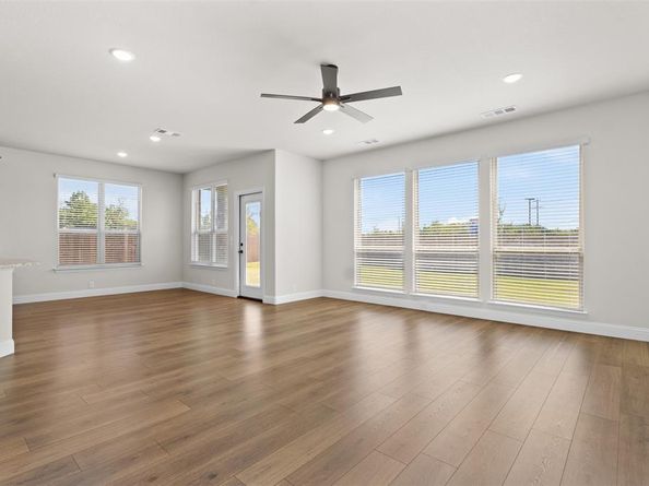 155  Red Cedar Court , Balch Springs Texas 75181