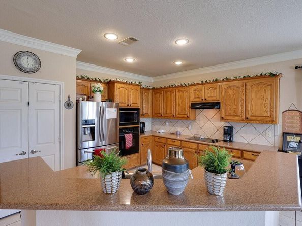 1031  Loblolly Pine Drive , Arlington Texas 76012