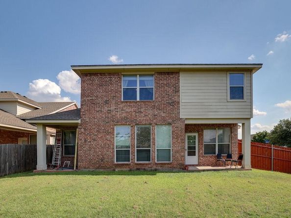 1031  Loblolly Pine Drive , Arlington Texas 76012