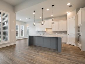 1008  Turtle Creek Avenue , Denton Texas 76210