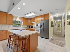 1703  Park Hill Drive , Arlington Texas 76012