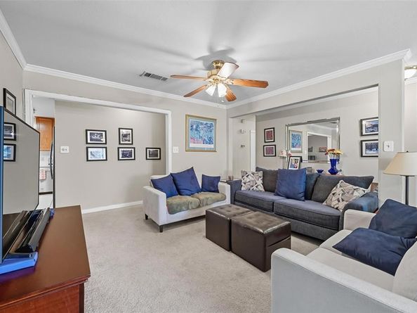 1703  Park Hill Drive , Arlington Texas 76012
