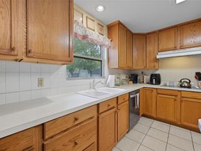 1703  Park Hill Drive , Arlington Texas 76012