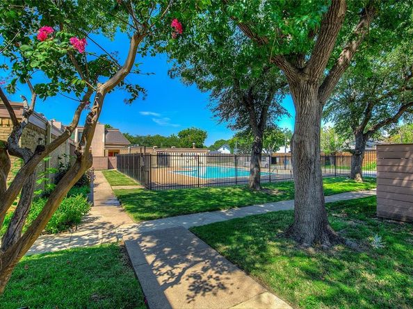3121  Park Lane  1184, Dallas Texas 75220