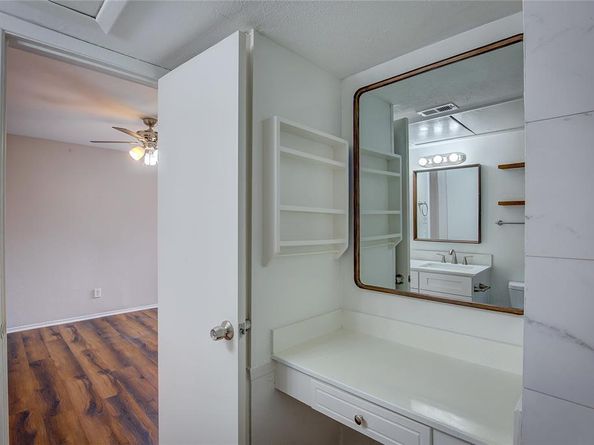 3121  Park Lane  1184, Dallas Texas 75220